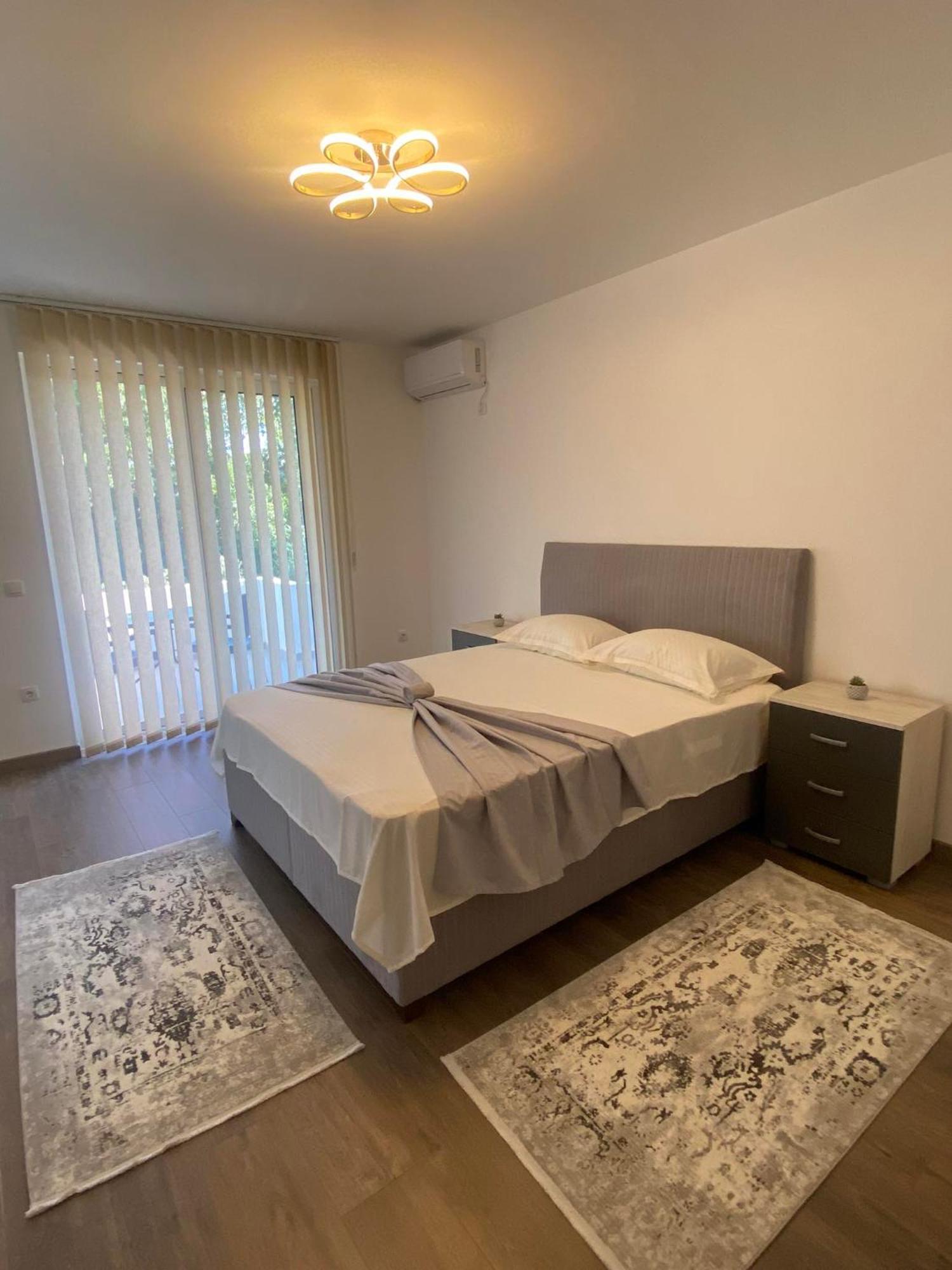 Casa Gazi Hotel Ulcinj Buitenkant foto
